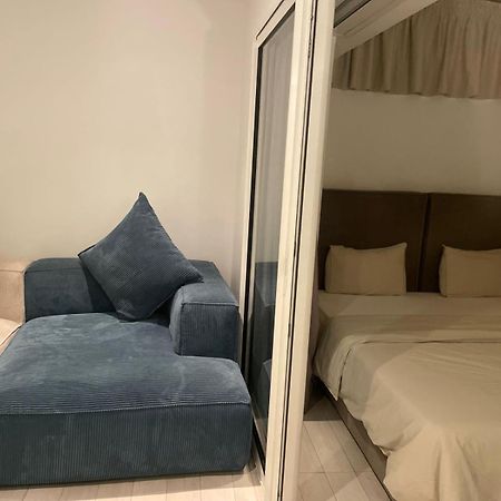 Central, Terrasse, Confortable - Bleue Residence Casablanca Eksteriør billede